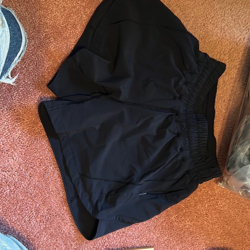 small lululemon shorts